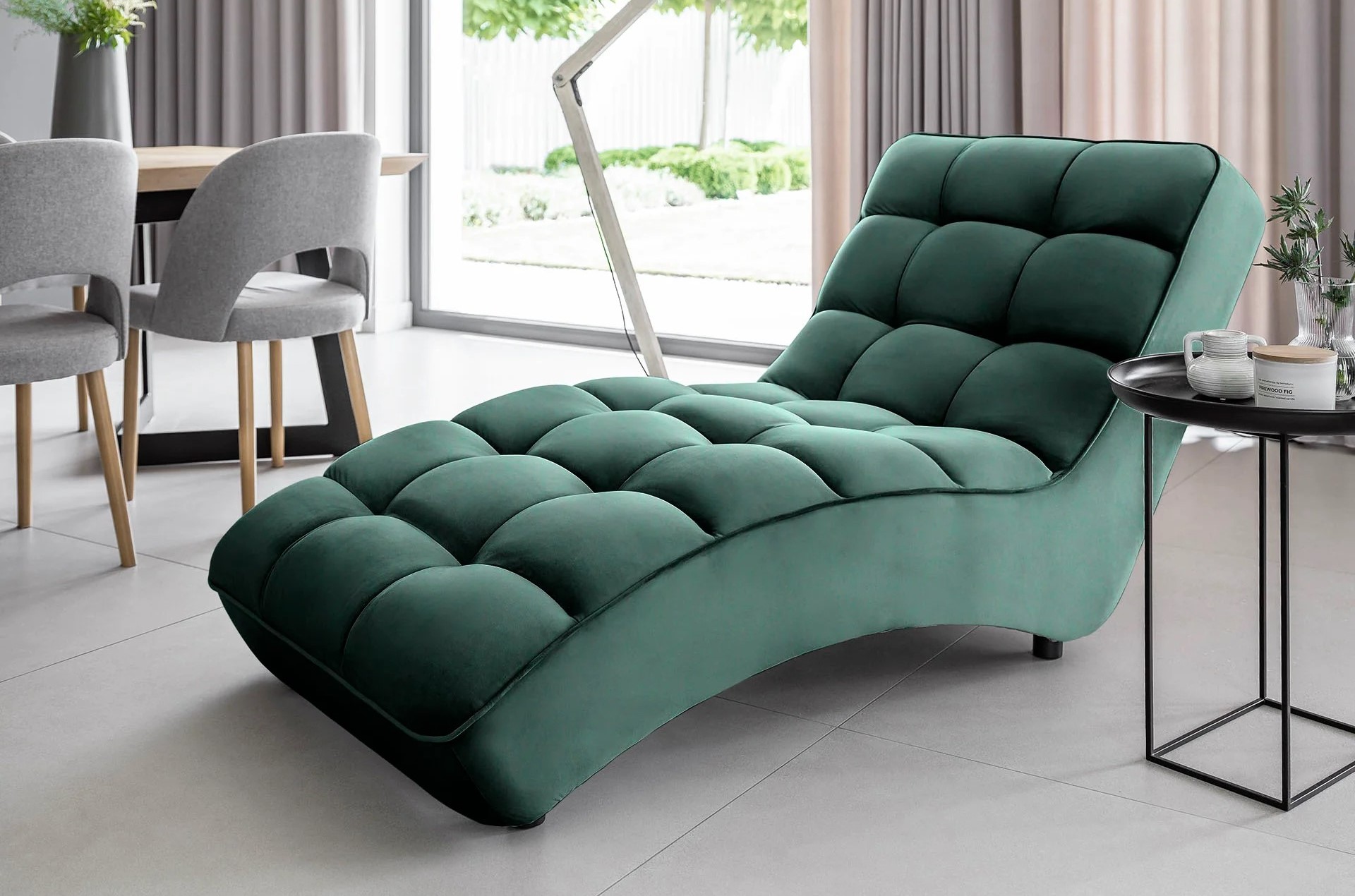 Plymouth Premium Touch Lounge LC35